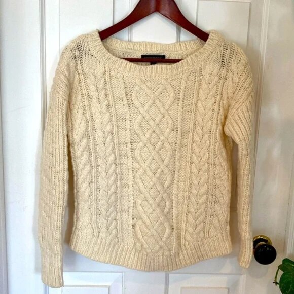 Wool Blend Cableknit Fisherman’s Sweater Cream Chunky Minimalist - Picture 2 of 6